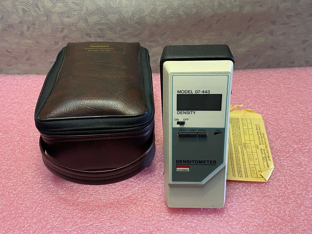 NUCLEAR ASSOCIATES 07-443 DENSITOMETER