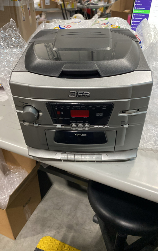 Vintage VENTURER 3CD CHANGER Home Sterio System