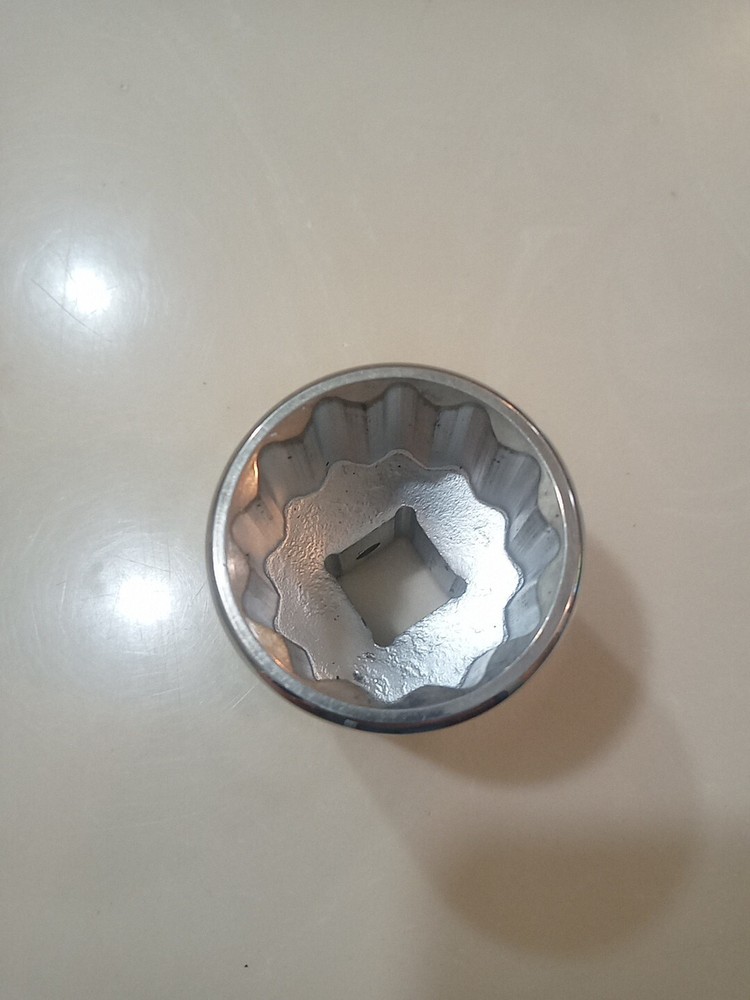 MASTERHAND 1- 5/8" Chrome Socket 12 point, 3/4" drive