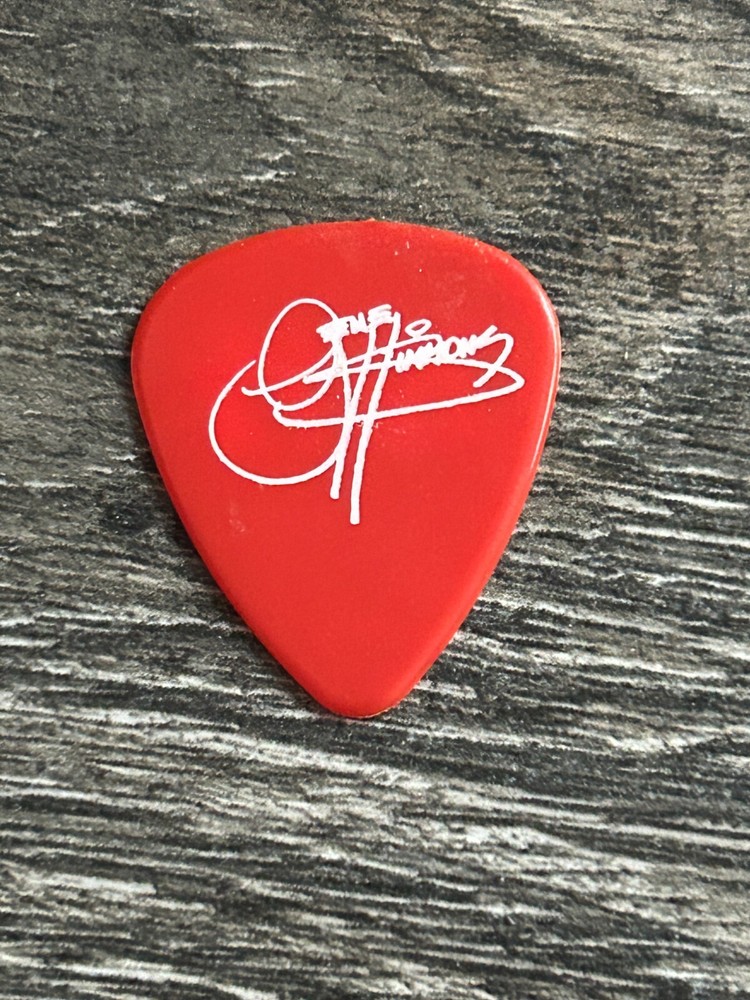 KISS Guitar Pick GENE SIMMONS Farewell Tour Prototype Red White Vintage Kiss
