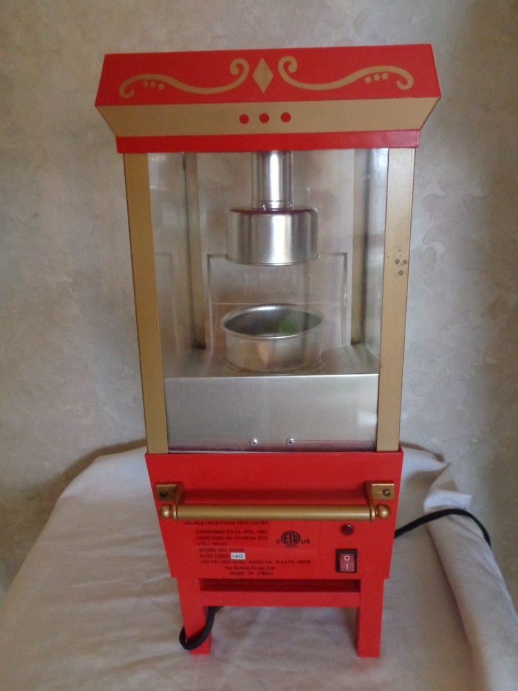 Popcorn Maker by Nostalgia Electrics (#6477).