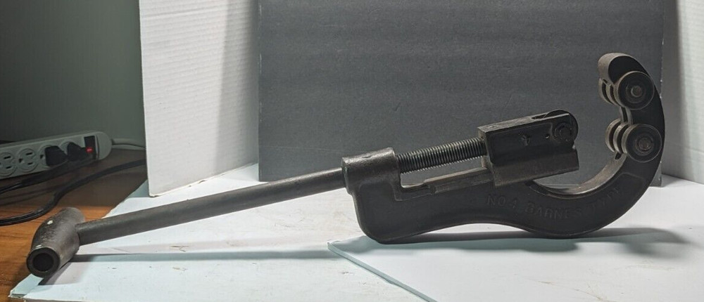 Pipe Cutting Tool Barnes Type NYE Tool Works Chicago Large No. 4