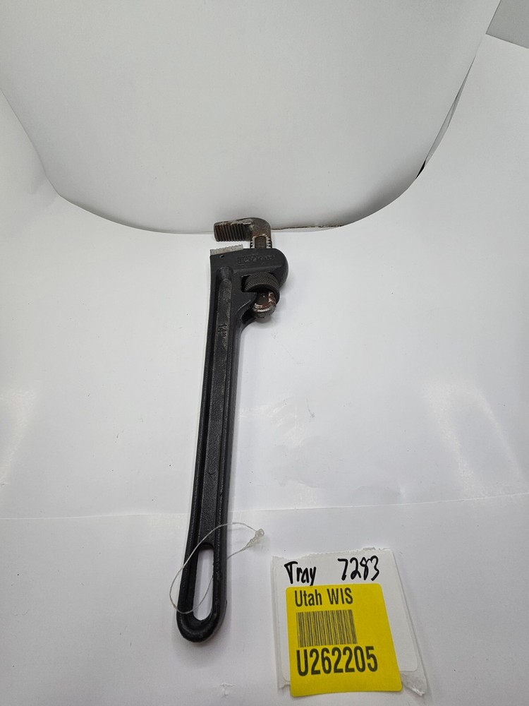 Hyper Tough 14” Pipe Wrench Black (USED)