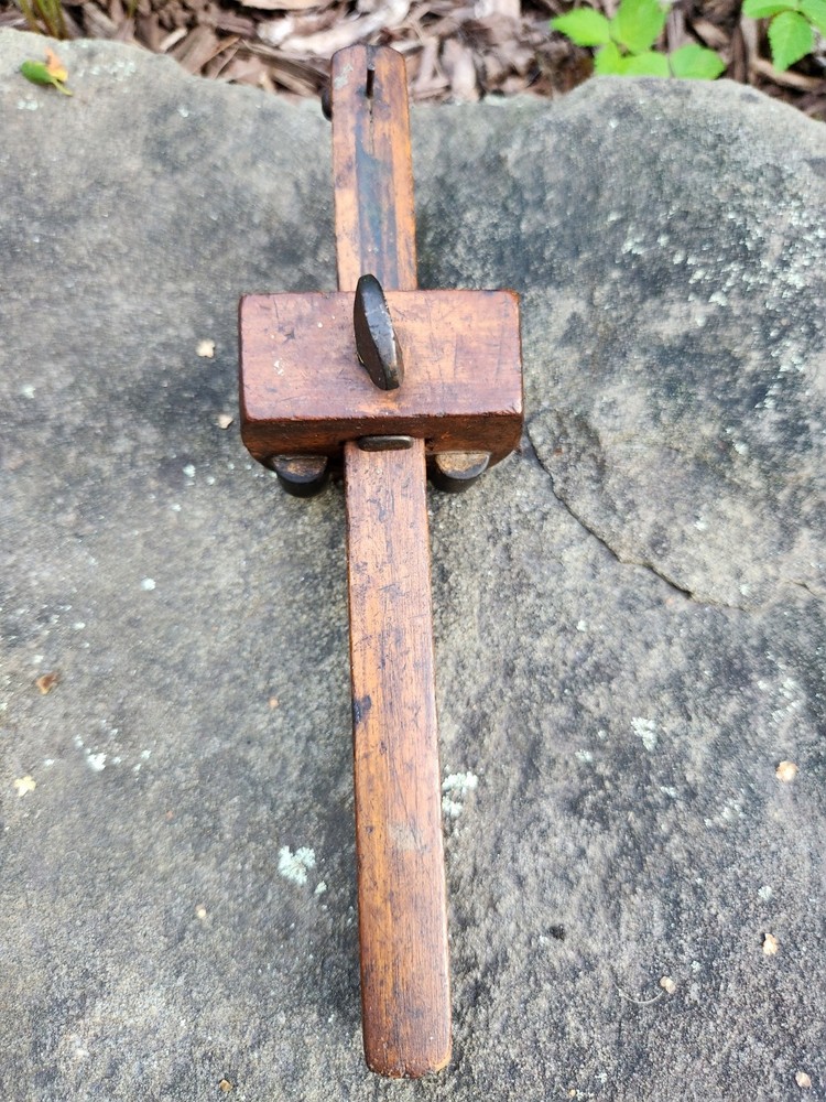Stanley "moustache" marking gauge