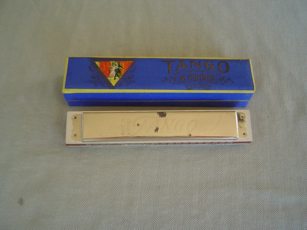 "TANGO" "C" SINGLE SIDED TREMELO HARMONICA BY M. HOHNER & NICE STORAGE BOX