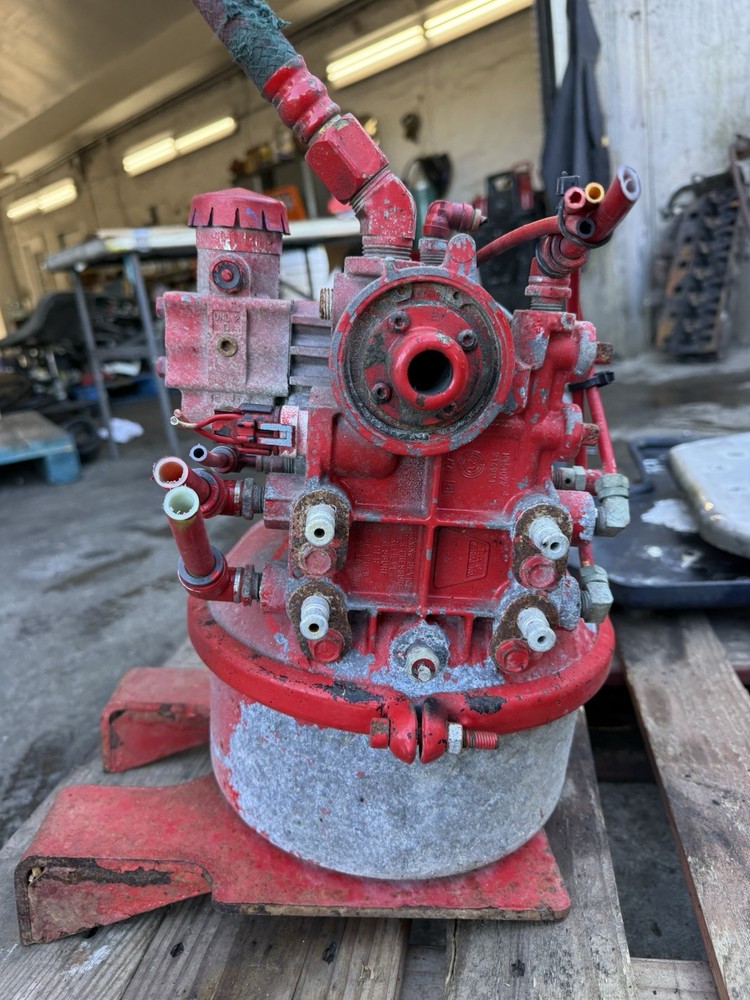 BENDIX AD HF AIR DRYER ASSEMBLY K160648
