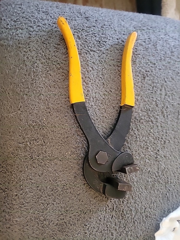 VINTAGE Jamae Co Pliers