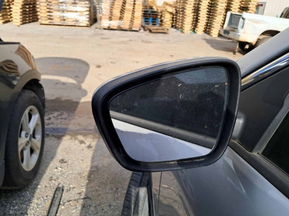 Console Front Floor With Automatic Temperature Control Fits 20-22 ESCAPE 4865180