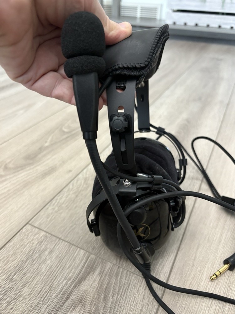 Pilot USA Kore PA-96 General Aviation Flight Simulator Headset