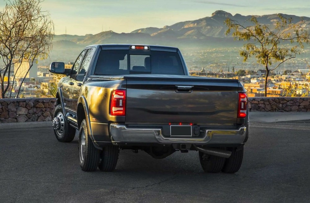 For 2009-2020 Dodge Ram 1500 2500 3500 LED Cargo Cab 3RD Third Brake Tail Light