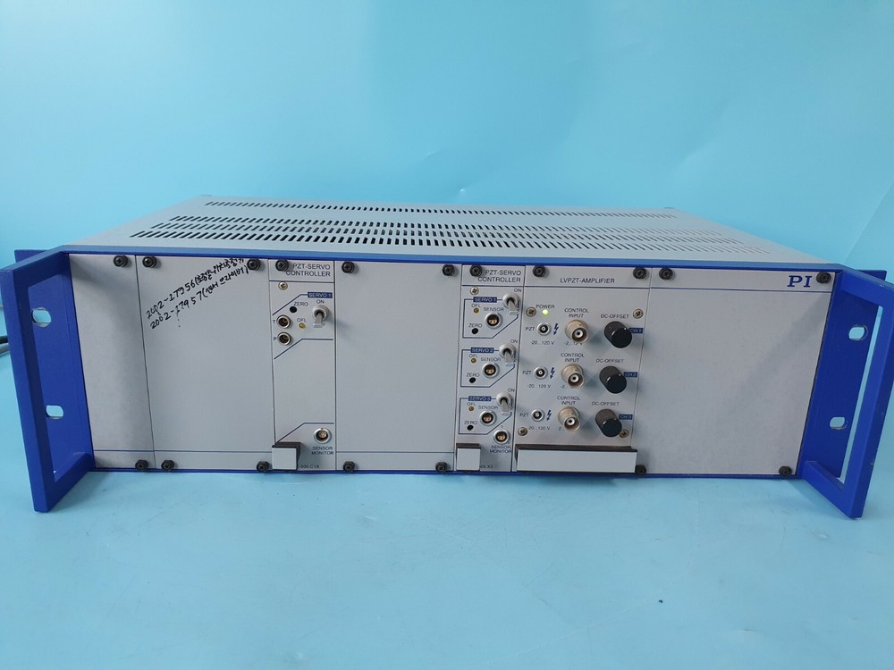 PI E-500.00 ( E-509.C1A , E-509.X3 PZT-SERVO CONTROL, E-503.00 LVPZT-AMPLIFIER)