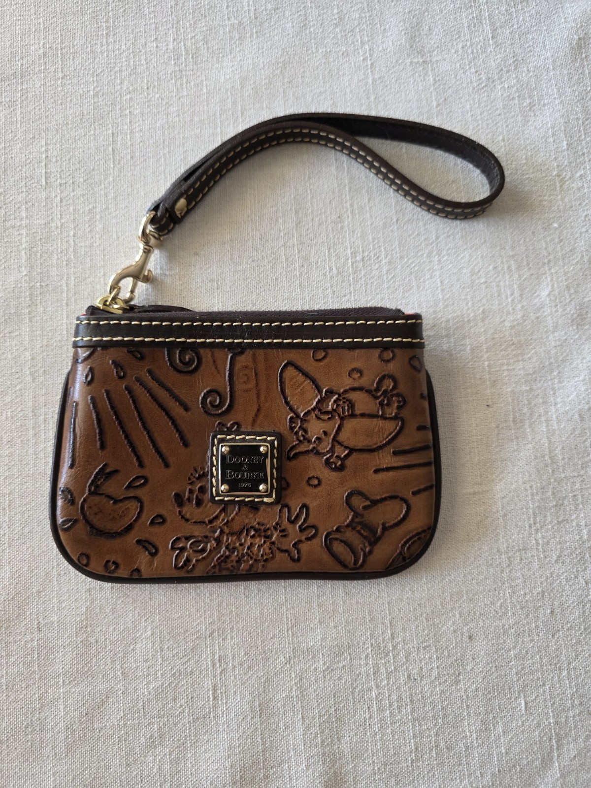 Dooney & Bourke Disney Sketch Medium Brown Leather Wristlet Red Lining Disney