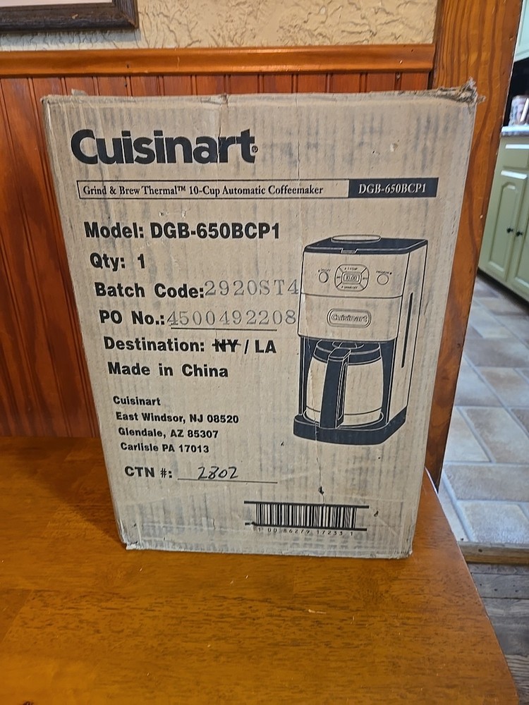 Cuisinart Grind & Brew Thermal 10 Cup Automatic Coffeemaker. NIB