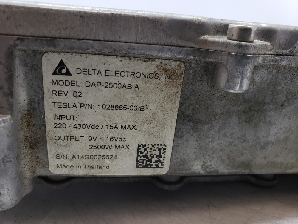 ✅ 2012-2016 OEM Tesla Model S DC DC Converter Module Unit Delta 2.5kW
