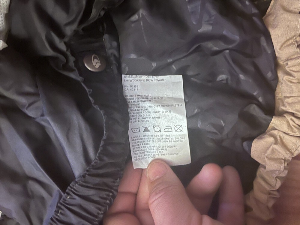 BONFIRE Size Medium Mens 100% Nylon Full Zip Diffuse Skirt Snowboard Jacket
