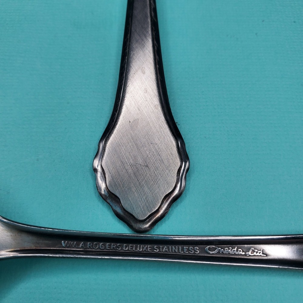 Oneida Summer Mist Solid Serving Spoon