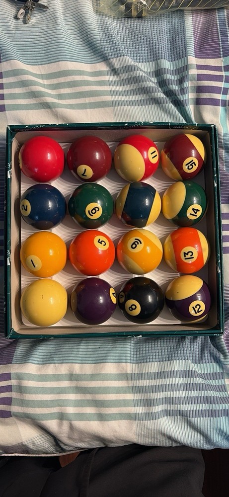 Aramith Belgian Billiard Pool Balls Set