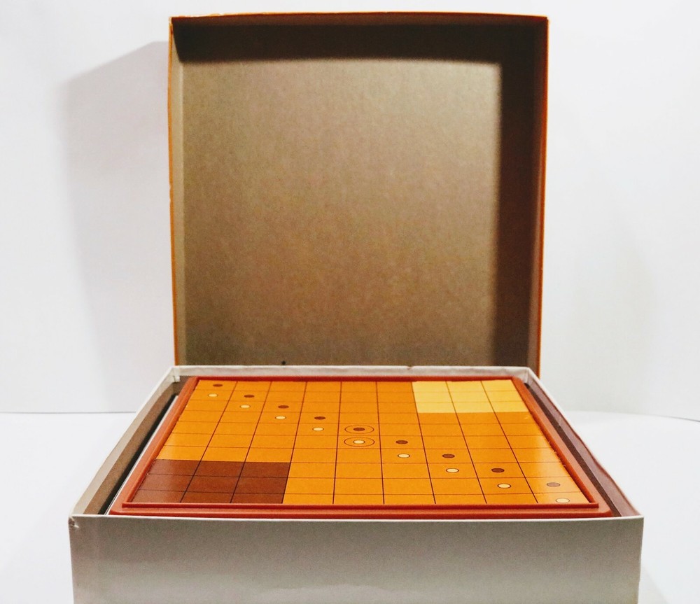 Vintage Game Outwit - 1978