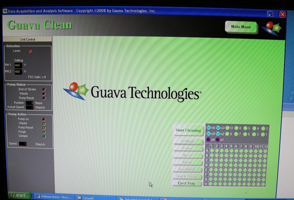 Guava Technologies EasyCyte Plus Flow Cytometry Cytometer & Cytosoft sftw 2.5.8
