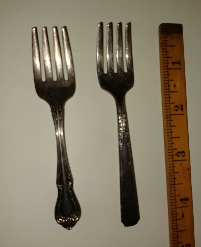 Pair miniature forks not matching 4" tarnished