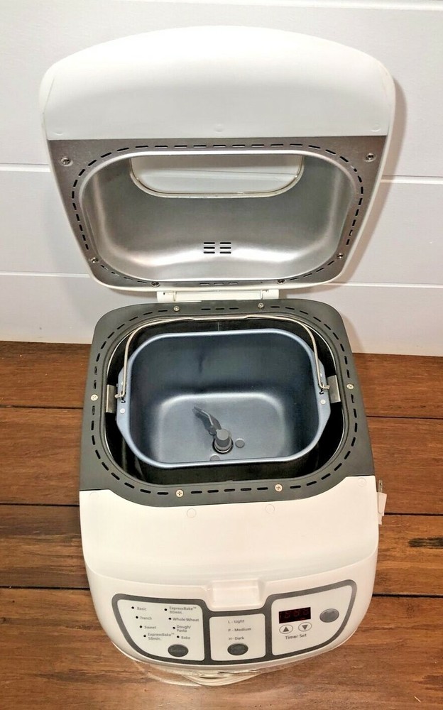 Breadmaker Oster Sunbeam Inspire Expressbake Bread Machine 5836 Tested