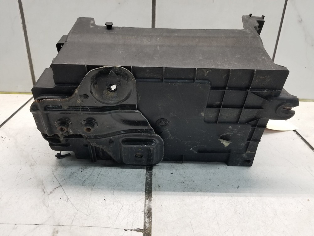 2015 CADILLAC XTS BATTERY BOX