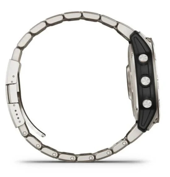 Garmin D2 Mach 1 GPS Aviator Smartwatch Titanium