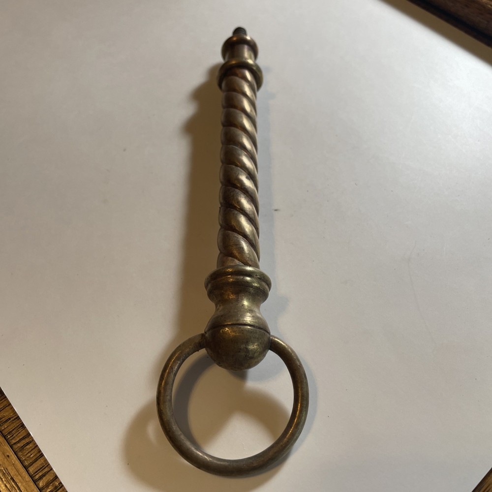 Vintage BRASS SCREW OVAL HOOP PULL