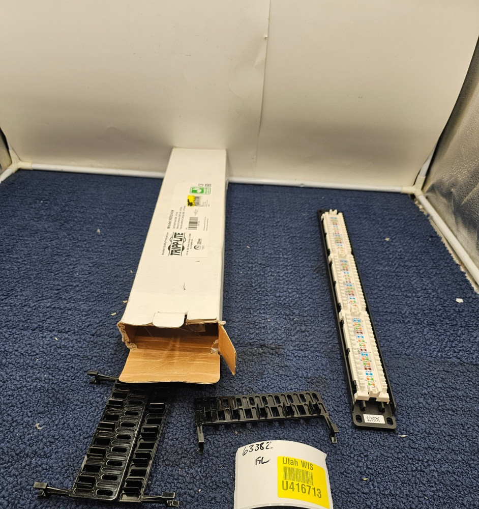 Tripp-Lite N252-024 24-Port Cat6 Patch Panel Rackmount CN7706