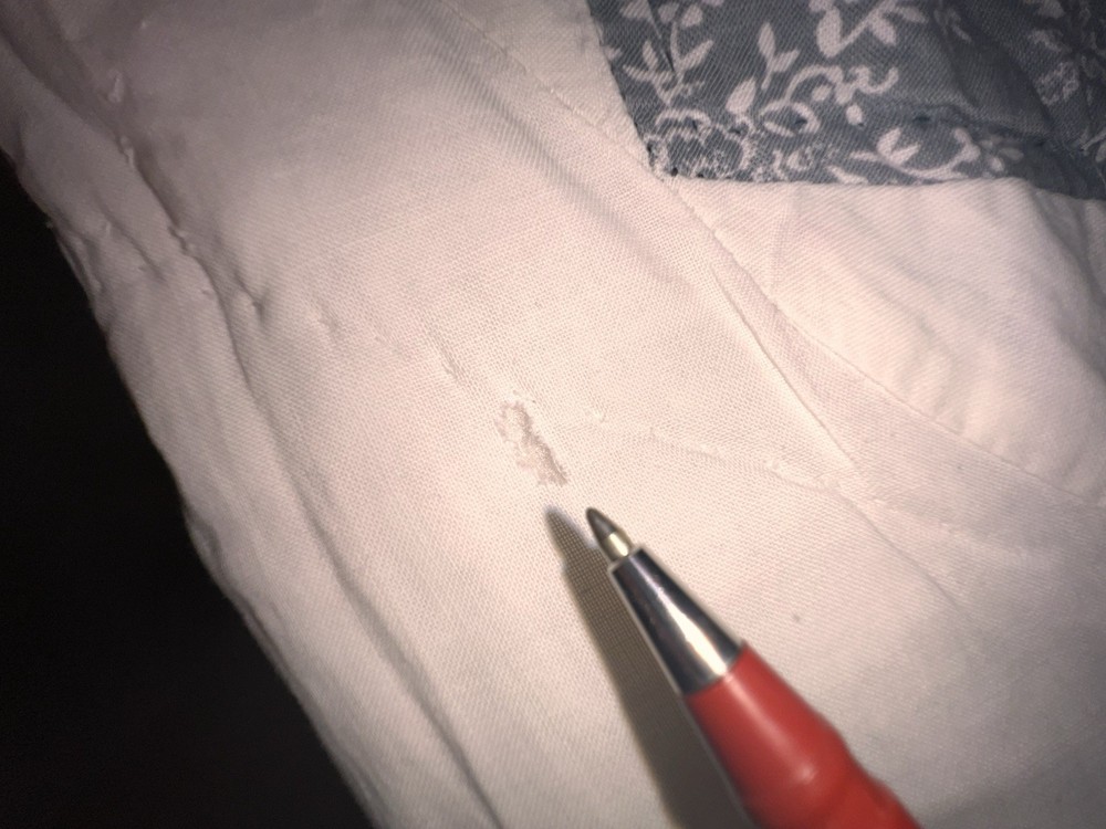 VTG Patchwork Quilt, 86” x 96”Chrysanthemum Pattern Machine Hand Stitched USA