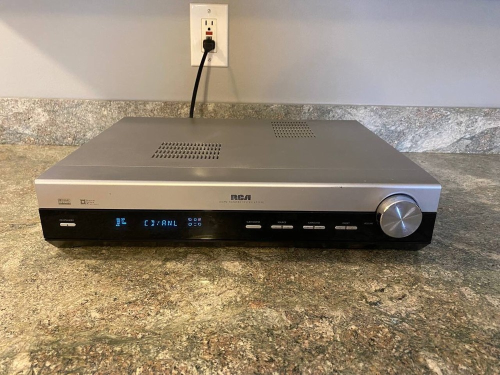 RCA Home Theater System RT2390 Audio Silver Tested Works