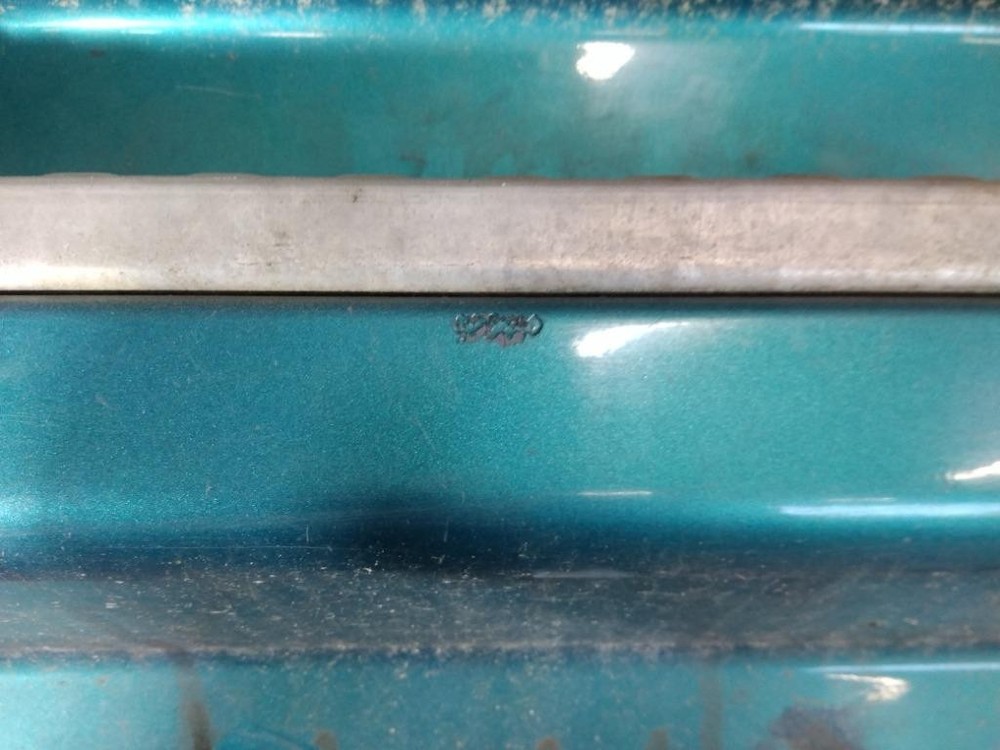 For 2000 VOLVO VNL SIDE FAIRING Left , GA