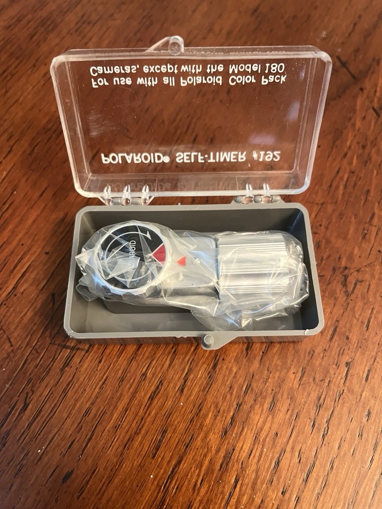 Polaroid self timer #192