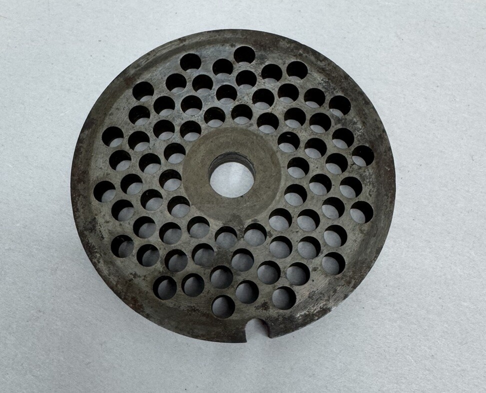 2 5/8 grinder plate meat grinder as pictured