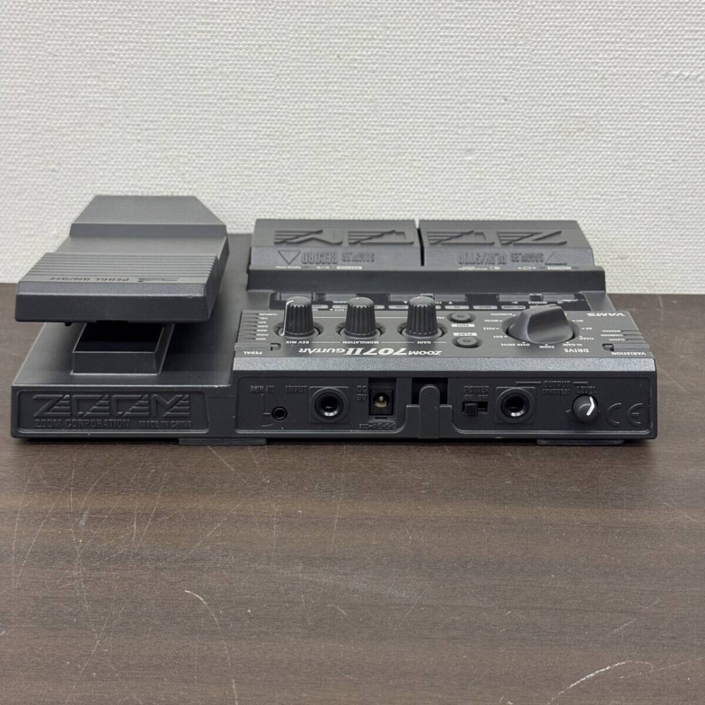 ZOOM 707II Multi effector Guitar pedal