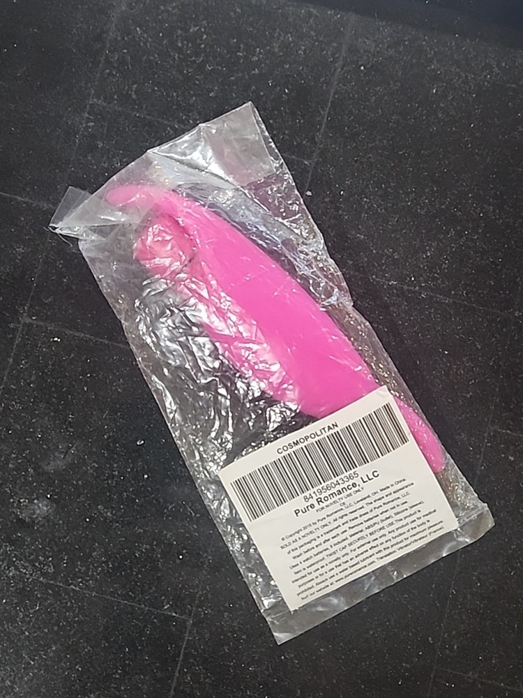 Pure Romamce Cosmopolitan Clitoral Vibrator