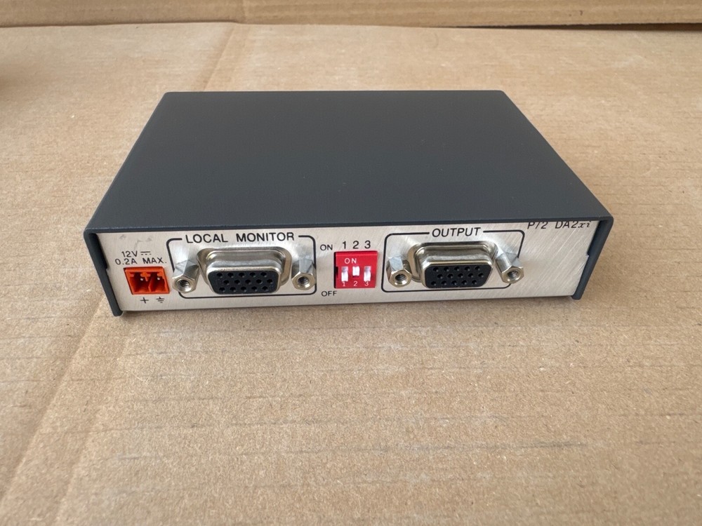 EXTRON P/2 DA2xi 60-506-03 DISTRIBUTION AMPLIFIER (2-OUTPUT VGA)