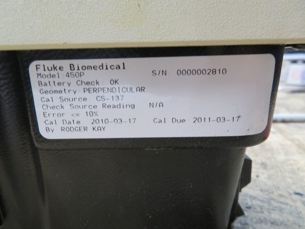 FLUKE BIOMEDICAL Radiation Detection Survey Meter 450P UNTESTED AS IS