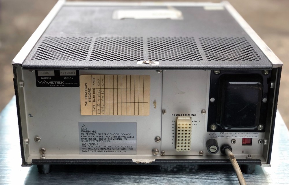 Wavetek 3006 520 MHz Signal Generator