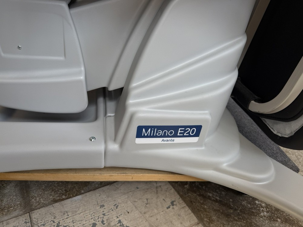 Milano E20 Power Procedure Chair