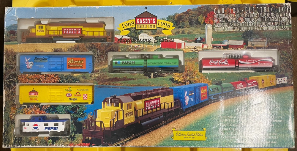 IHC HO - Casey's General Store Anniversary Express - Train Set