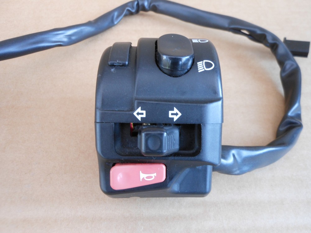 2003 TRIUMPH SPEED FOUR – LEFT HAND SWITCHGEAR