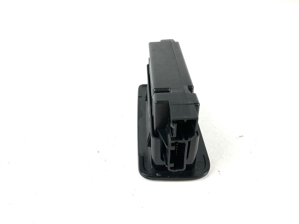 2017–2021 Chrysler Pacifica Right Side Media Input Port Panel OEM 68229844AC