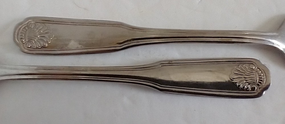 Farberware Classic Shell Stainless 3 Salad & 1 Cold Meat Serving Fork 18/8 Gloss