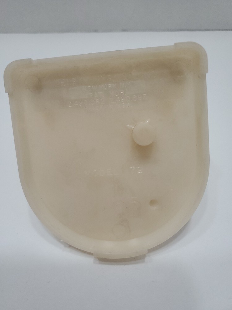 VINTAGE NELPIN THREAD-A MATIC AUTOMATIC NEEDLE THREADER MODEL #72 WITH BOX