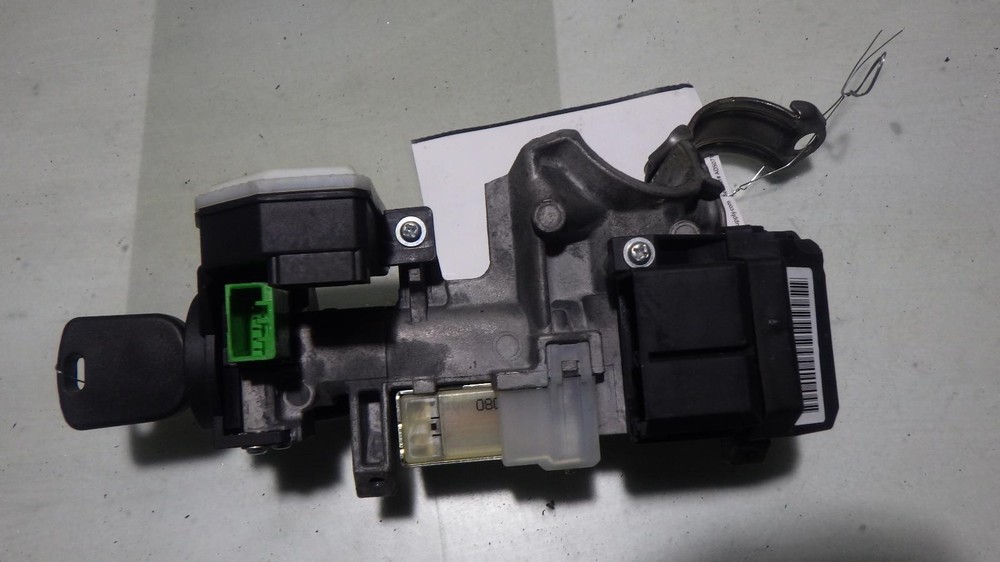 08 HONDA ACCORD Ignition W/Key