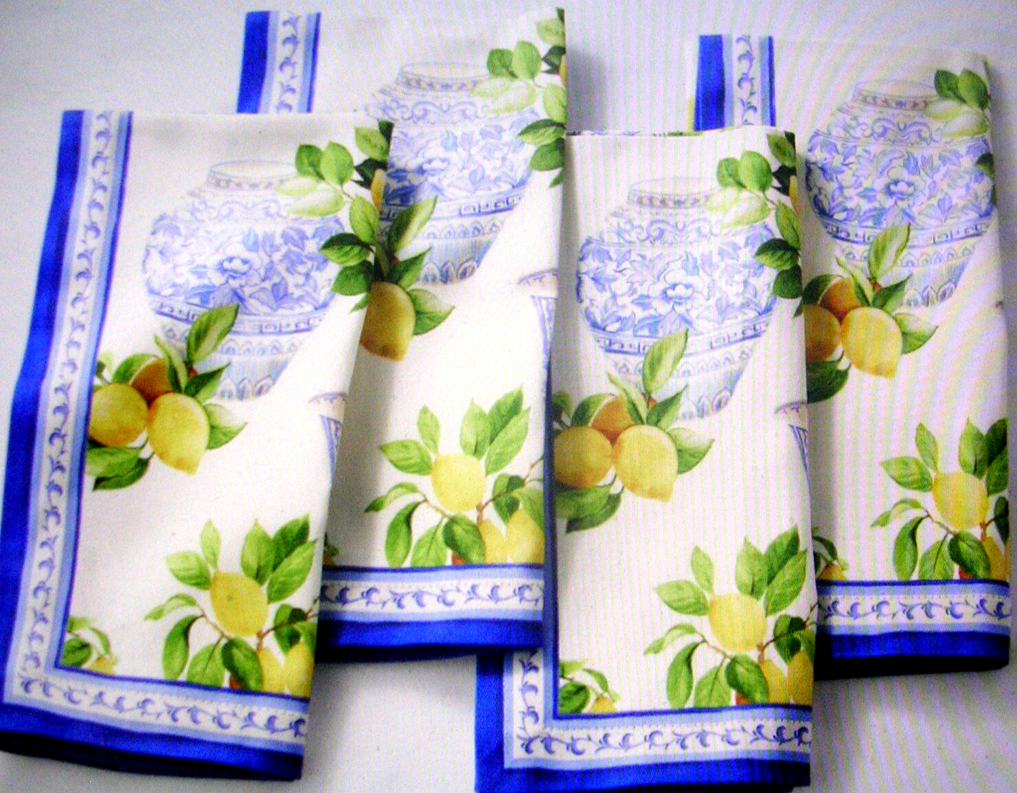 WILLIAMS SONOMA LIMONE DINNER NAPKINS 100% COTTON SET OF FOUR ITALY N/WITH TAGS