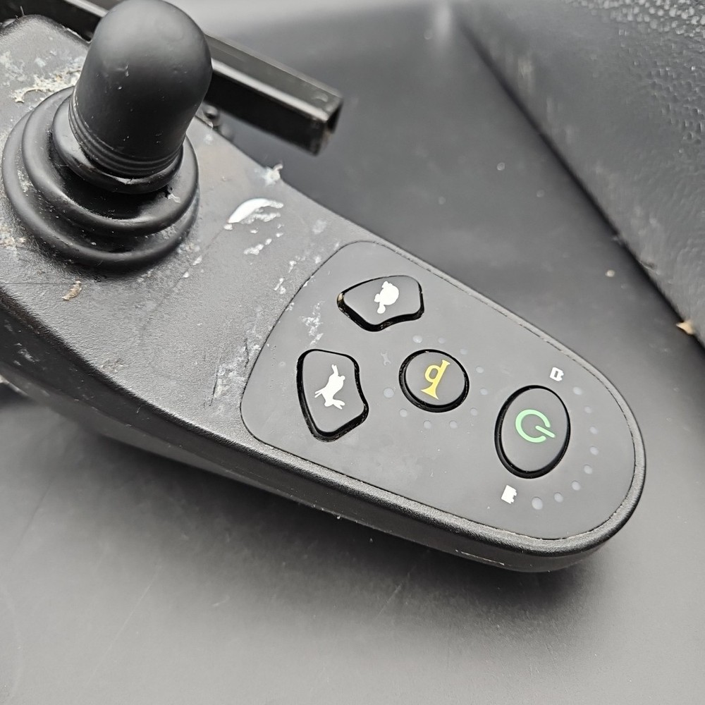 Dynamic DA50-D61 Joystick Controller for ActiveCare Power Chairs Works