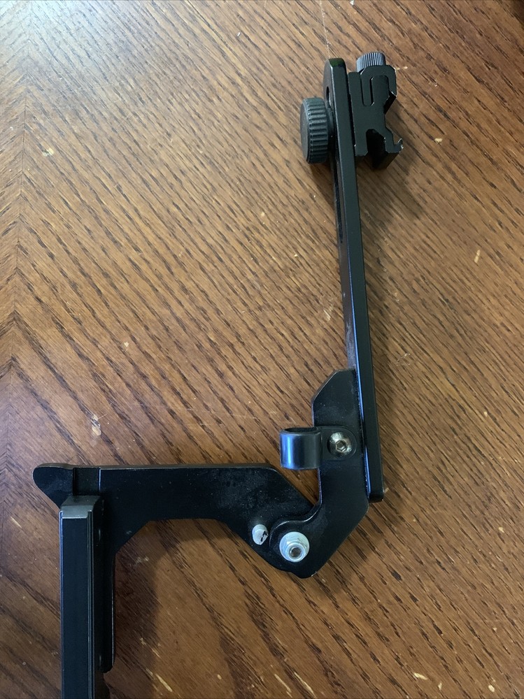 Promaster 5528 Flash Mount Bracket Frame Grip