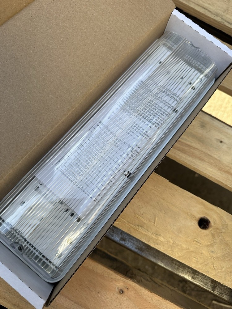 LED EMERGENCY BULKHEAD LIGHTS 4 Kinds 8 In Total